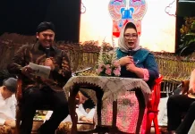 Akrab dengan Teknologi, Ketua DNIKS: Lansia Makin 'Up to Date'