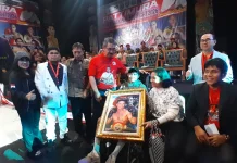Gubernur Maluku Menangkan Lelang Lukisan Ellyas Pical