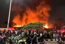 Kebakaran di Kemayoran Hanguskan 250 Bangunan Semi Permanen