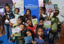 PNM Nyalakan Mimpi Anak-Anak Rinca Lewat Ruang Literasi