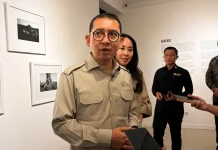 Kemenbud Resmikan Pameran 'Panorámica: Uruguay Exhibition Art' di Galeri Nasional