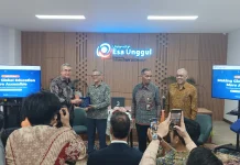 Esa Unggul Buka Jalur Gelar AS