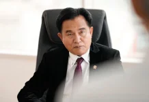 Menko Yusril Ungkap Praktik Pungli Layanan Keimigrasian Terhadap WNA