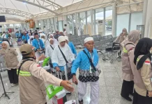 Kemenhaj Pastikan Jemaah Haji Kloter KJT-04 Pulang dengan Aman
