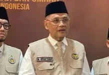 Gus Irfan Puji Pakaian Bling-bling Jemaah Haji Sulsel