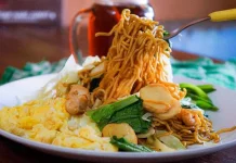 Bakmi Lima Bertahan 10 Tahun, Andalkan Variasi Menu dan Penjualan Online