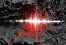 BMKG Imbau Warga Tetap Tenang setelah Gempa M7,7 Picu Peringatan Tsunami