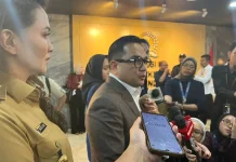 DPR Usul Gaji PPPK Guru dan Nakes Daerah Ditanggung APBN