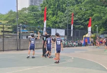 Atlet Tunarungu Curi Perhatian Pebasket Jamarr Johnson dalam Coaching Clinic