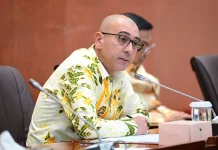 Komisi VI Dorong Pemerintah Percepat Hilirisasi Industri Obat Bahan Baku Lokal