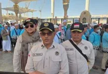 Petugas Nabawi Intensif Edukasi Jemaah Lansia dan Difabel