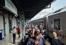KA Dharmawangsa Angkut 180.784 Penumpang Lintas Utara Jawa