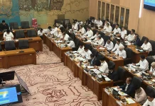 Raker di DPR, Bahlil Usul Anggaran Rp815 M untuk Kompor Listrik