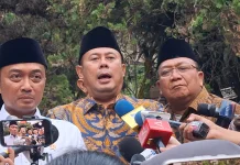Ratas dengan Presiden, DPR Tekankan Pentingnya Perbaikan Layanan Haji Menyeluruh