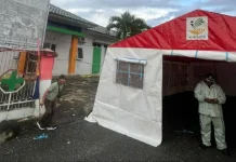Gubernur Sulteng: Warga Masih Takut Tinggal di Rumah Pascagempa M6,7