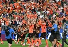 Belanda Bungkam Swedia 5-1, Frenkie de Jong Serang Balik Para Kritikus