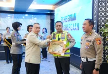 Korlantas Raih Penghargaan Menhub Atas Kesuksesan Pengamanan Lebaran 2026
