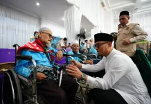 Wamenhaj Sambut Jemaah Haji Kloter Terakhir Debarkasi Aceh