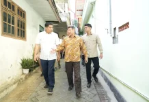 Menteri Ara Tinjau Penerima BSPS di Kota Batu, Pastikan Bantuan Tepat Sasaran