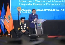 Menteri Ekraf Ajak Wisudawan STIAMI Ciptakan Wirausaha lewat Ekonomi Kreatif