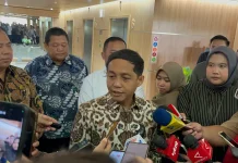 Raja Juli Buka Suara Soal Amplop Bupati Kuansing