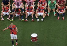 Haaland Pimpin Selebrasi "Viking Row" usai Norwegia Pulangkan Brasil