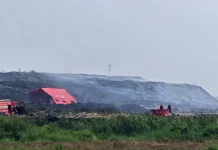 Evakuasi Warga Kebakaran TPA Jatiwaringin Capai 158 Jiwa