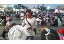 Bertahan dari Kayuhan Sepeda Ontel di Kota Tua Jakarta