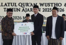 BAZNAS RI Salurkan Beasiswa Santri, Perkuat Majukan Pendidikan Pesantren