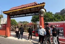 Polisi Tangkap Penyebar Pesan Teror BOM di SD Srengseng Sawah