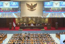 DPR Bahas Tanggapan Pemerintah Soal APBN 2025 dalam Rapat Paripurna