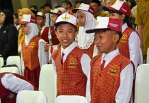 Kemendikdasmen Batasi Penggunaan Gawai demi Fokus Belajar Siswa