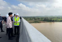 Wapres Tinjau Progres Pembangunan Jembatan Musi V