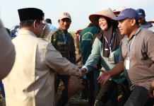 Momen Panen Raya Bersama Presiden, Buruh Tani Lansia Ceritakan Kebahagiaan