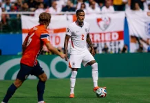 Arsenal Belum Capai Kesepakatan dengan Aston Villa untuk Transfer Ezri Konsa