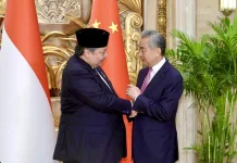 Menko Airlangga Bertemu Menlu Tiongkok, Perkuat Kemitraan Strategis