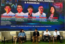 Teknologi Robotik Da Vinci Xi Perkuat Layanan Bedah RS Mandaya Royal Puri