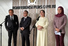 DPR Sahkan RUU PFII Menjadi Undang-Undang