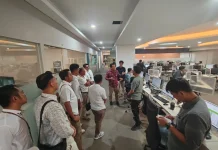 Command Center KAI Services Studi Banding ke Contact Center 121