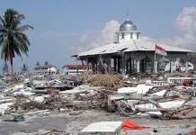 Hujan Lebat Meluas 13 Provinsi, BMKG Minta Warga Waspada Bencana Hidrometeorologi