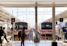 Seluruh Peron Stasiun Bogor Resmi Melayani KRL Formasi 12 Kereta