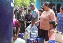 Plt Bupati Bekasi Jamin Air Bersih Bagi Warga Terdampak Kekeringan