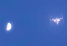 Spektakuler! Astrofotografer ini Abadikan Foto ISS dan Venus Secara Bersamaan