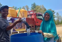 Kementerian PU Distribusikan 14.000 Liter Air Bersih untuk Warga Seram Timur