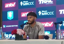 Tyrone Mings Kagum dengan Sambutan Hangat di Jakarta
