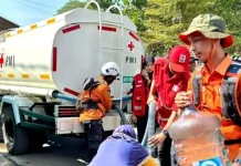 BPBD Bandung Salurkan Air Bersih untuk Warga Terdampak Kekeringan
