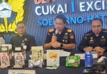 Bea Cukai Soetta Kembali Tiga Warga Malaysia Selundupkan Narkoba