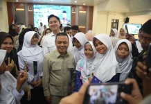 Sekolah Nasional Terintegrasi Jembatan Emas Tingkatkan Mutu Pendidikan Daerah