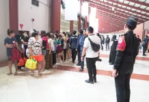 Imigrasi Deportasi 25 WN Vietnam Melalui Bandara Soetta