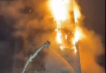 Kebakaran Gedung Bapenda DKI Belum Padam, Bronto Skylift Dikerahkan